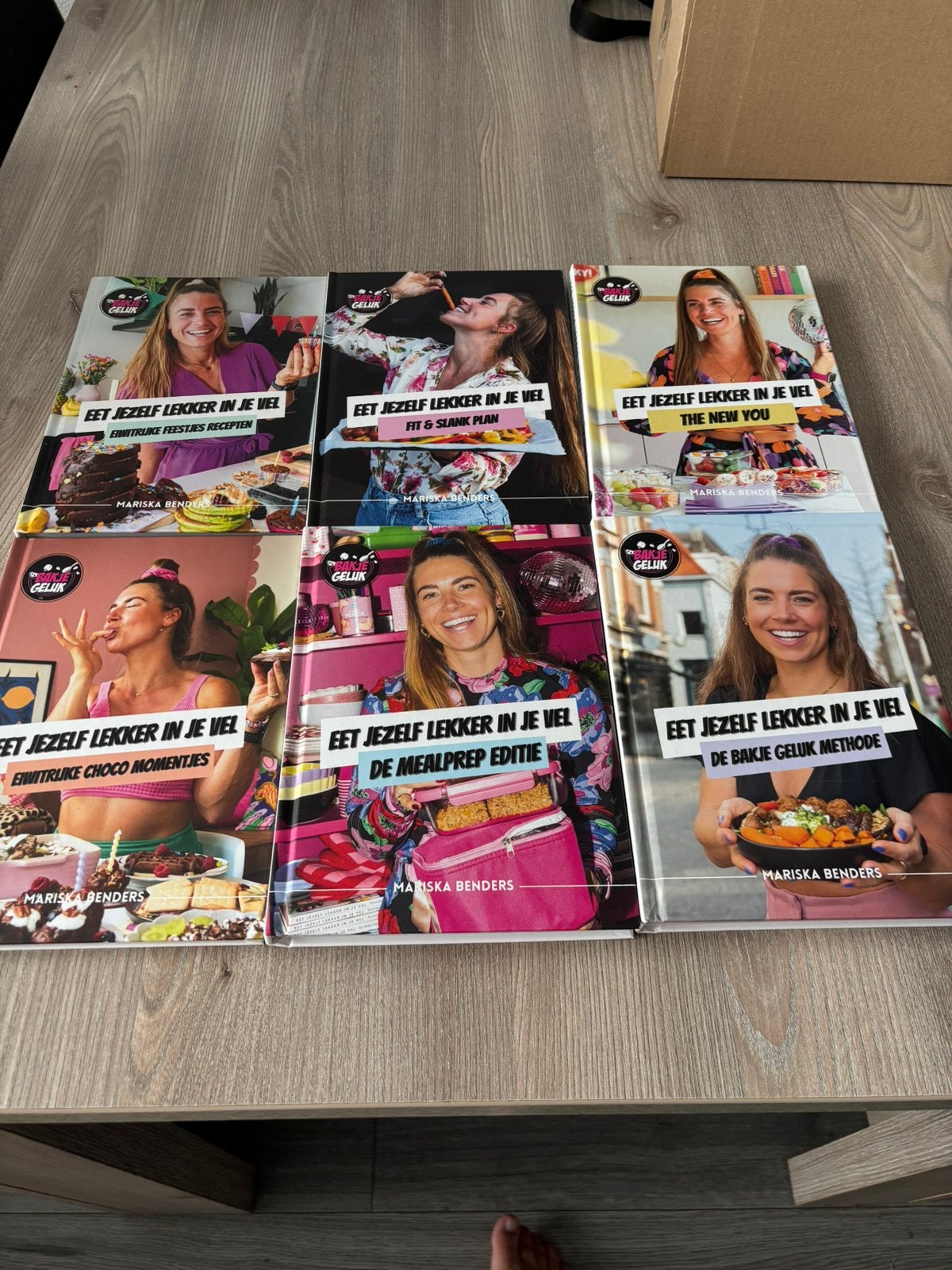 Bakje geluk, Ophalen of Verzenden, Zo goed als nieuw, Damesbladen