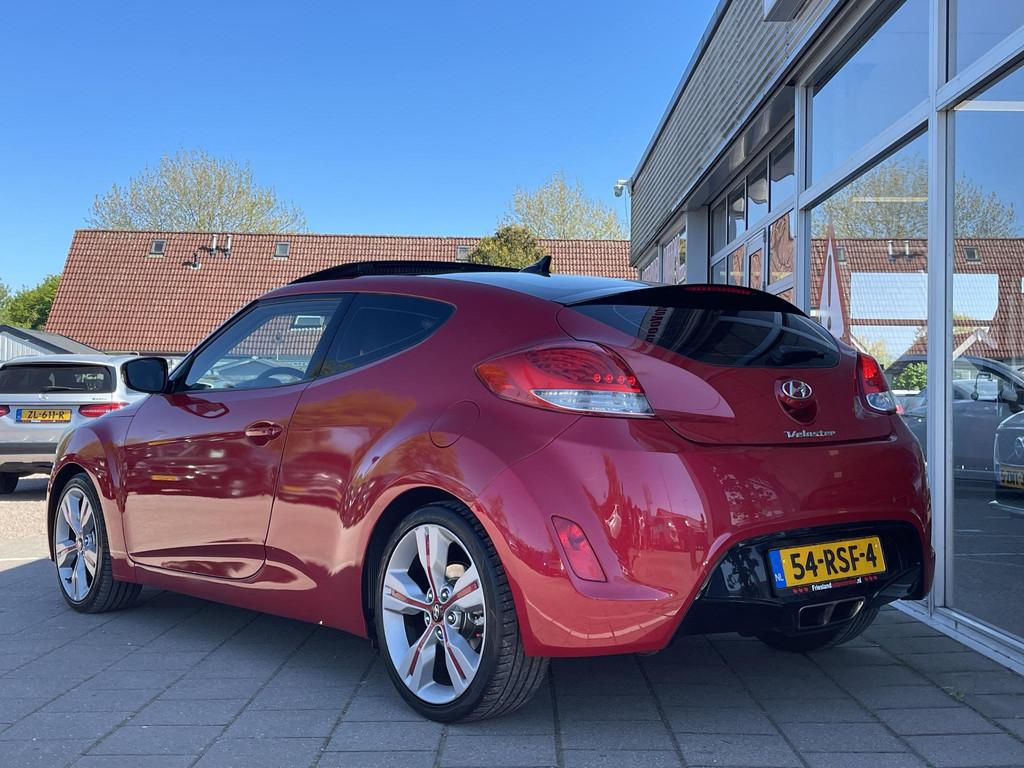 Hyundai Veloster 1.6 GDI i-Catcher /Cruise/Leder/Schuif-kant, Auto's, Hyundai, Voorwielaandrijving, Gebruikt, 1591 cc, 4 cilinders