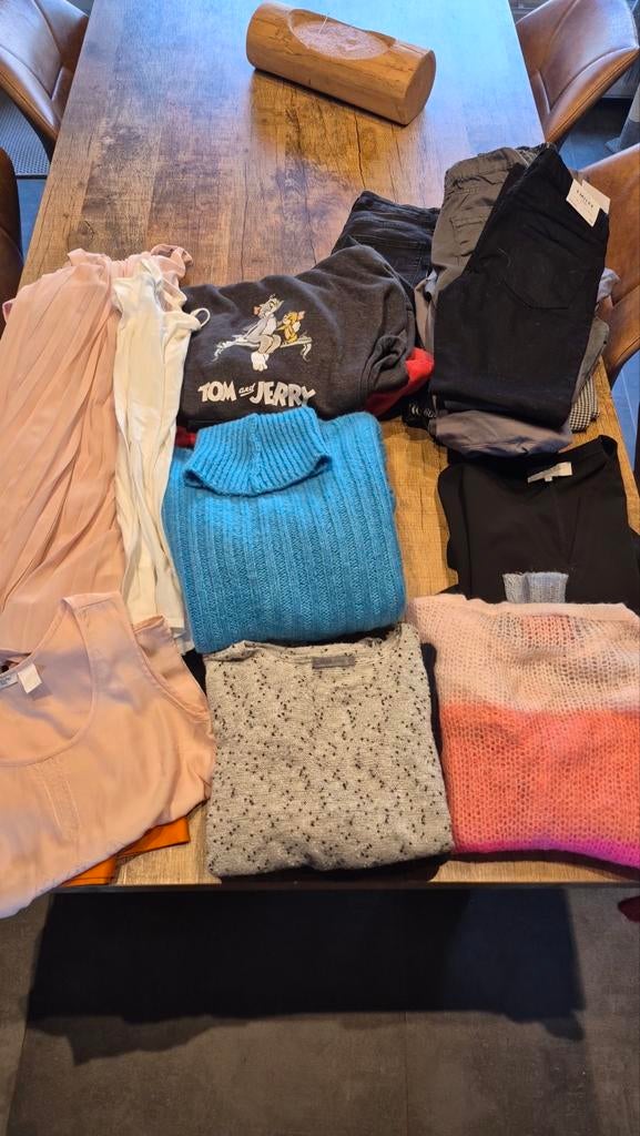 Kledingpakket dames maat S - 25 stuks, Kleding | Dames, Ophalen of Verzenden, Zo goed als nieuw, Maat 36 (S)
