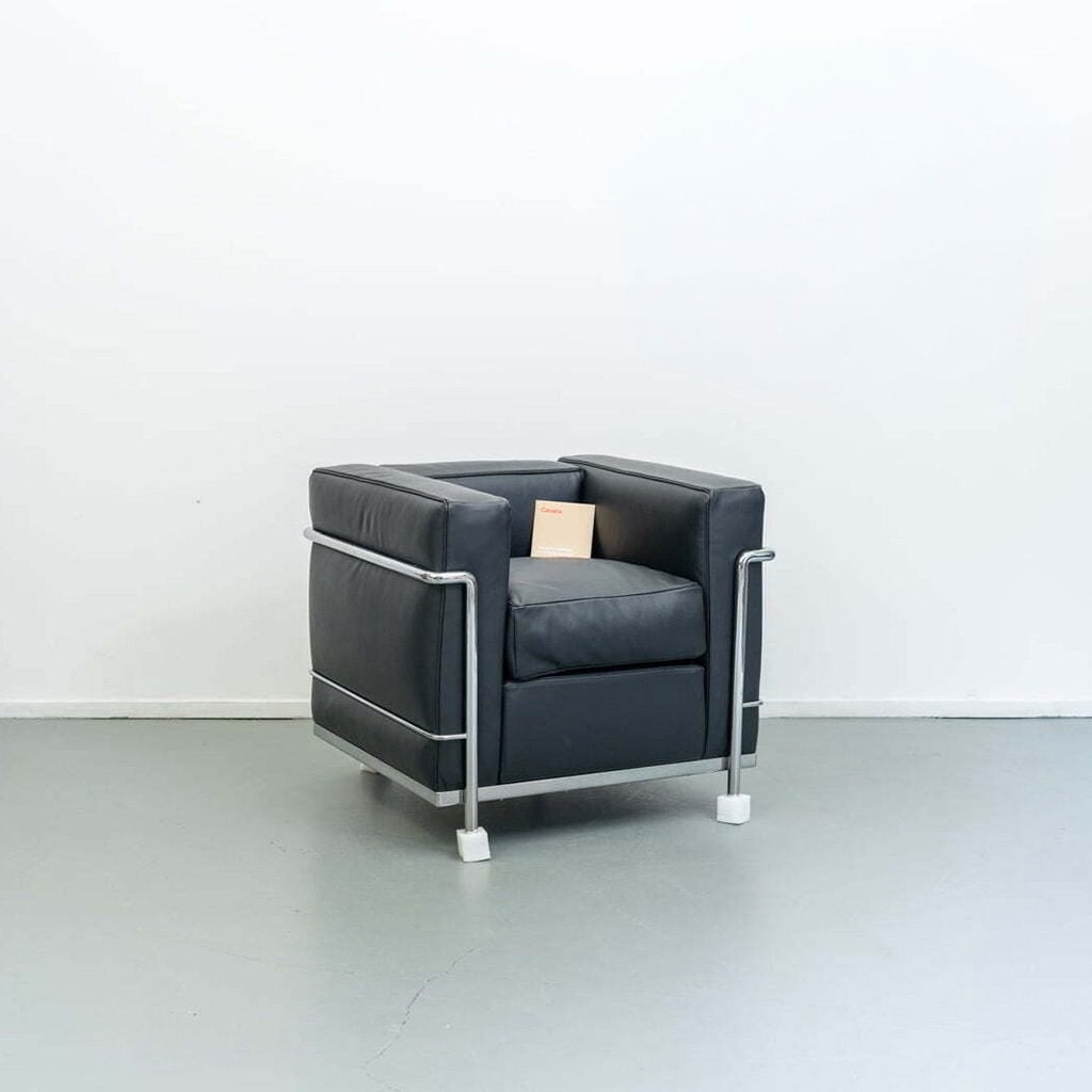Cassina LC2 Fauteuil Zwart Leer, Cassina, Nieuw, Niet ingevuld, Niet ingevuld