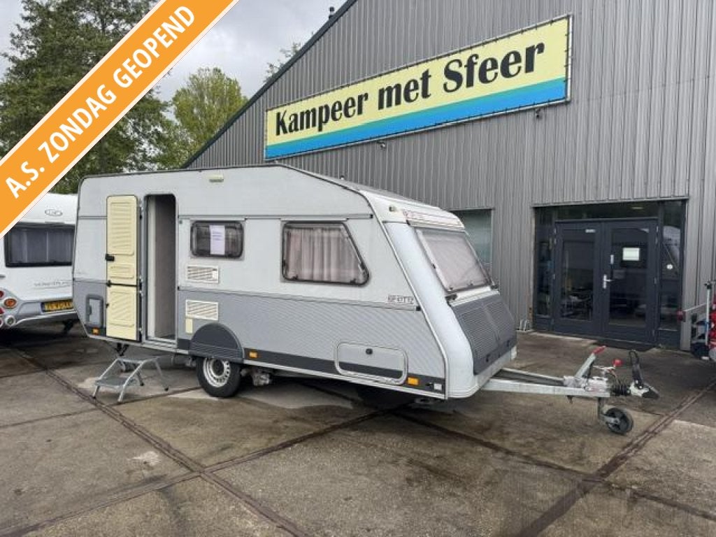 Kip Greyline 47 (rondzit en treinzit) met mover en luifel, Caravans en Kamperen, Niet ingevuld, Overige typen, Kip, Bedrijf