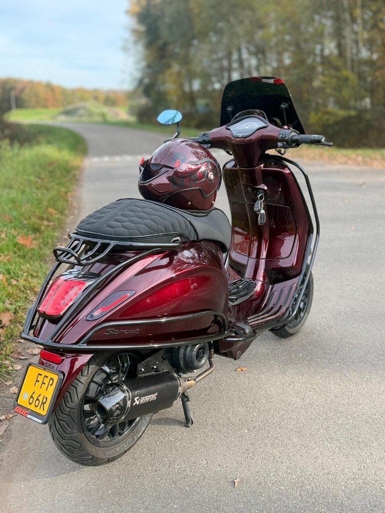 Vespa Sprint 80cc | Full Option | SIP | Zellioni | Akrapovic, Ophalen, Piaggio, Zo goed als nieuw, 80 cc
