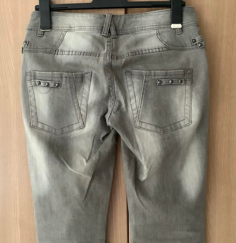 Broek/ Jeans.    mt 36.    Rainbow., Kleding | Dames, Broeken en Pantalons, Verzenden, Zo goed als nieuw, Maat 36 (S), Lang