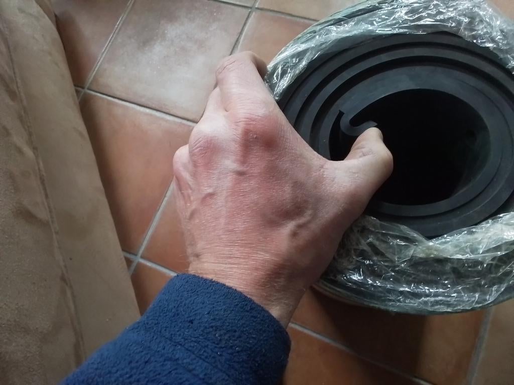 Rubber, Doe-het-zelf en Verbouw, Dakpannen en Dakbedekking, Ophalen