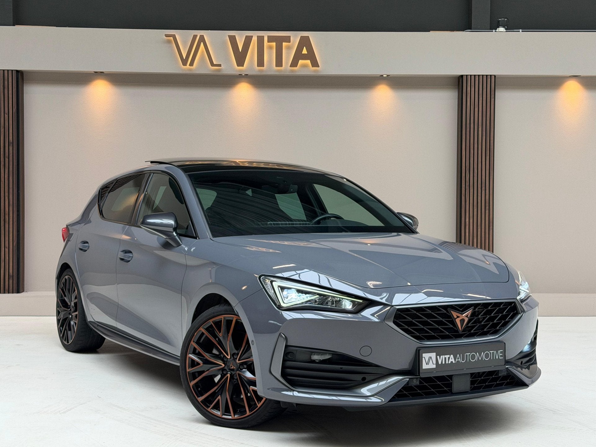 Cupra León