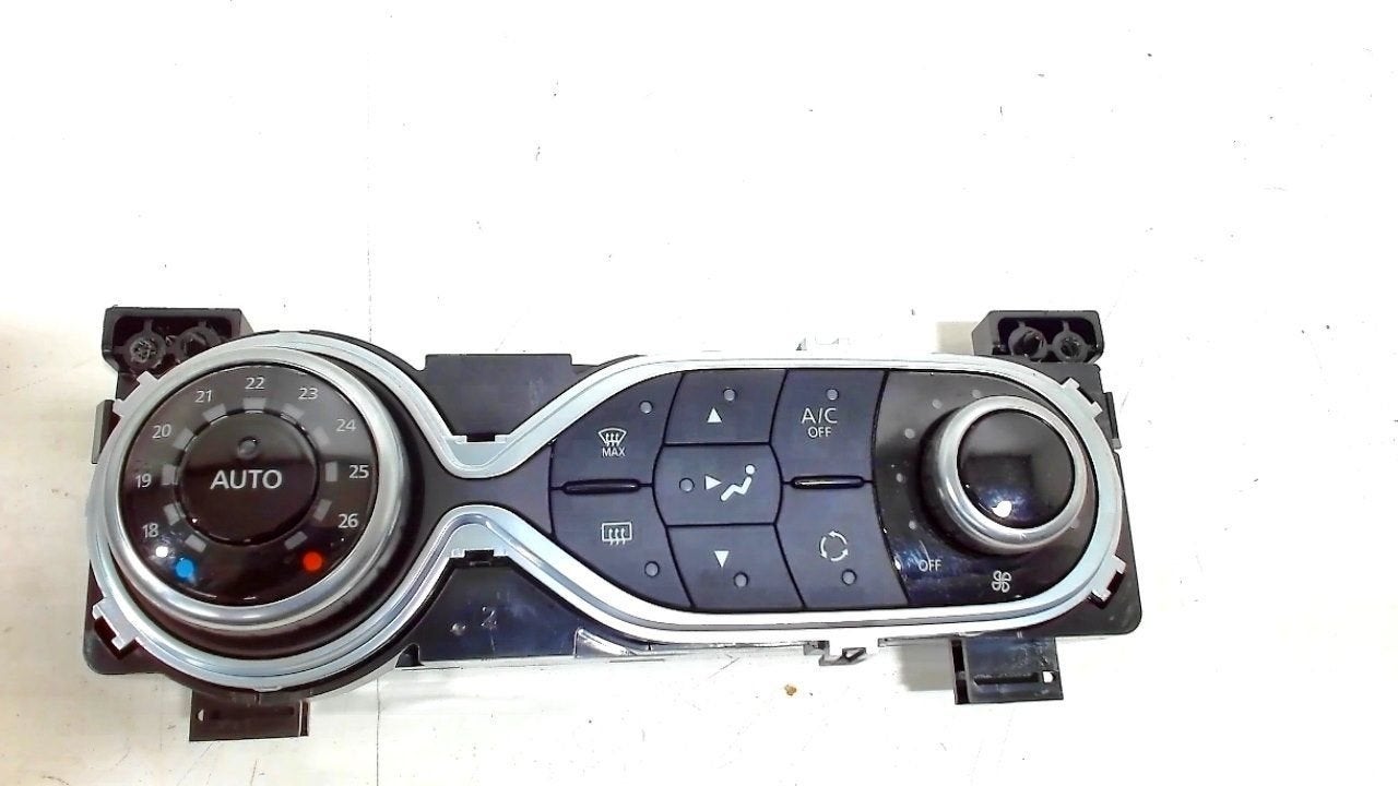 Bedieningspaneel kachel Renault Twingo, Onderdelen@venauto.nl, Van der Ven Autorecycling B.V., Gebruikt, Ettenseweg 76, 4706 PB Roosendaal, The Netherlands