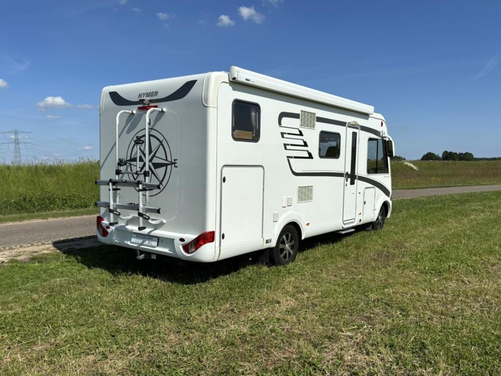 Hymer B 578 | 2013 | 150pk Euro5 | Lengte bedden | Hefbed, Fiat, Bedrijf, Hymer, Kluisje