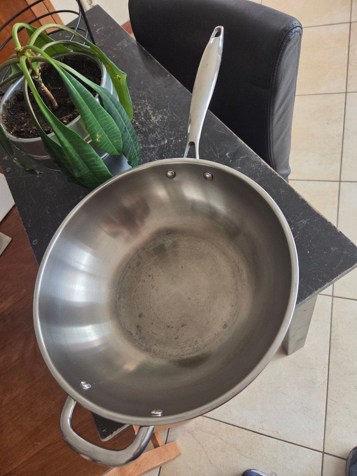 Blokker Wokpan - Gebruikt met lichte putcorrosie, Huis en Inrichting, Keuken | Potten en Pannen, Ophalen, Gebruikt, Rvs, Keramische plaat