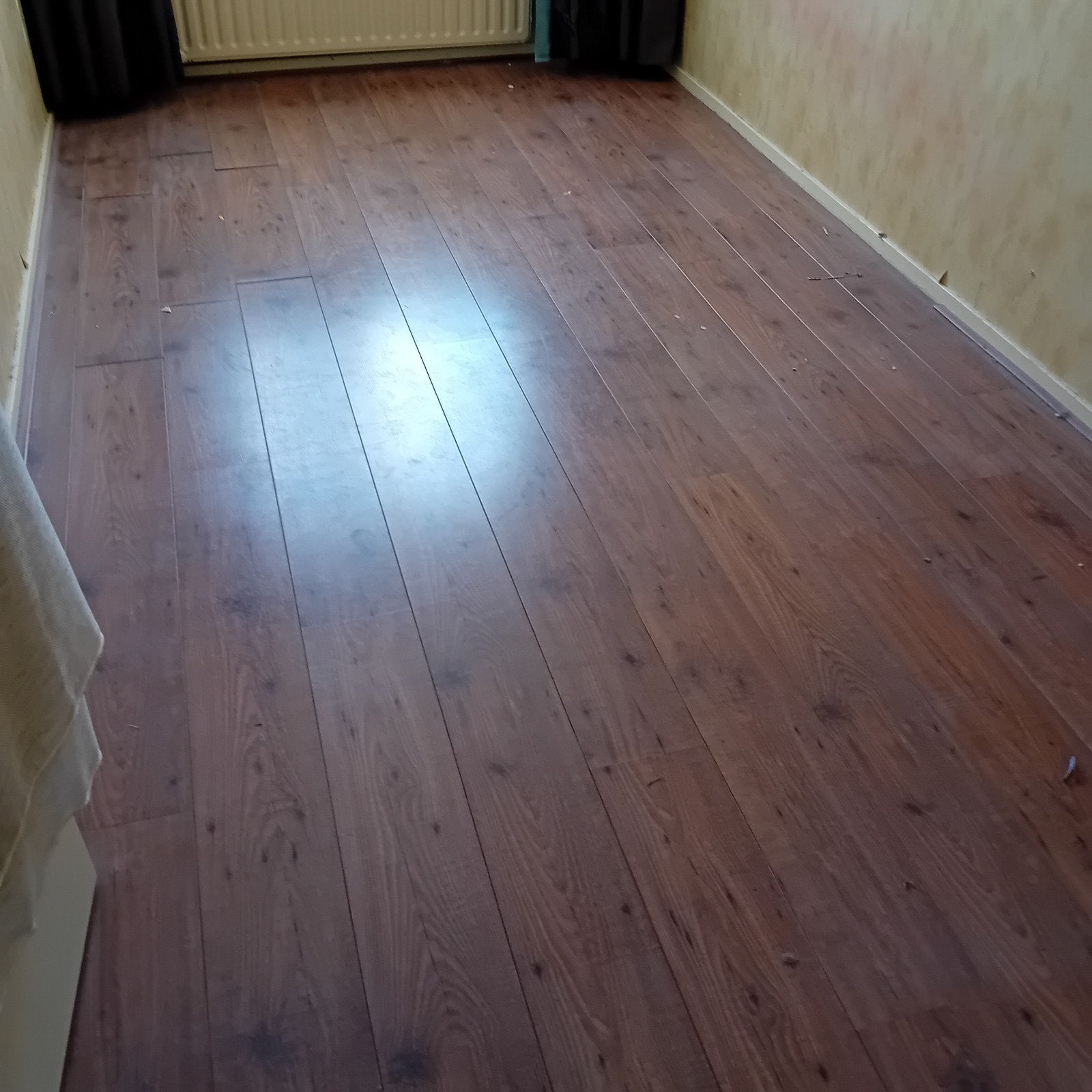 Mooie laminaatvloer, zo goed als nieuw, Zo goed als nieuw, 10 tot 30 cm, Hout, 5 tot 10 m²