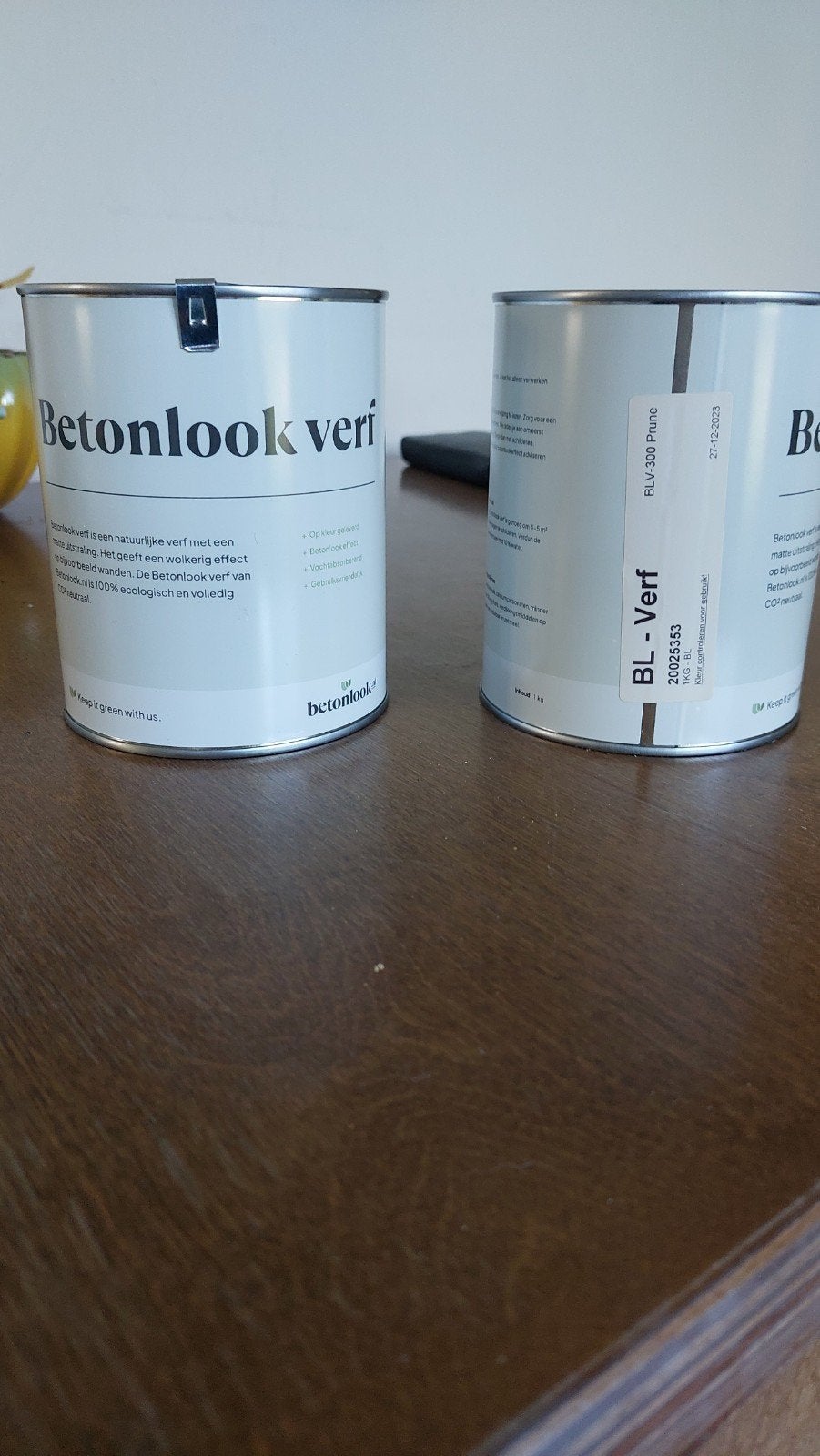 Nieuwe Betonlook Verf BL-300 Prune - 2kg, Doe-het-zelf en Verbouw, Minder dan 5 liter, Ophalen of Verzenden, Nieuw, Verf