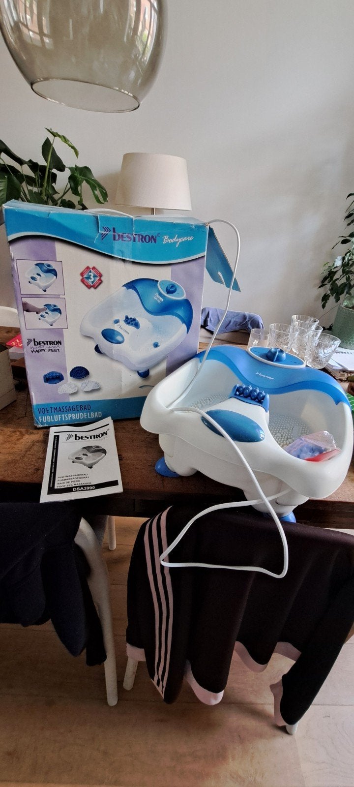 Bestron Voetmassagebad - Ontspanning voor uw voeten, Ophalen, Zo goed als nieuw, Hand- en Voetverzorging