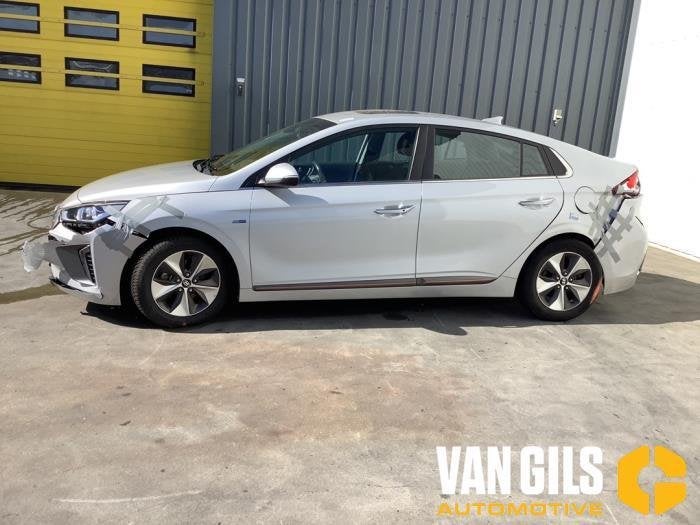 Hyundai Ioniq Ioniq, Liftback, 2016 / 2022 EV, Hyundai Motor Deutschland GmbH, Info@hyundai.de, Kaiserleipromenade 5 ,63067, Offenbach am Main, Deutschland