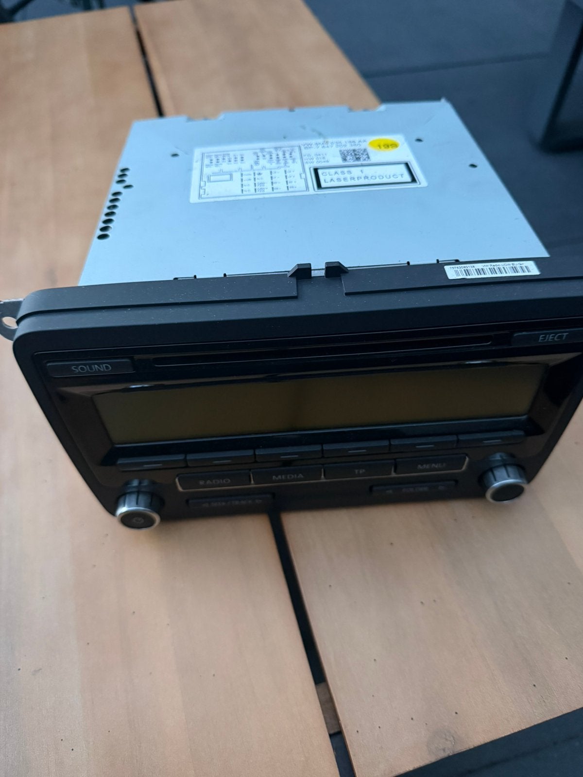 Radio voor vw polo 2011, Ophalen, Zo goed als nieuw