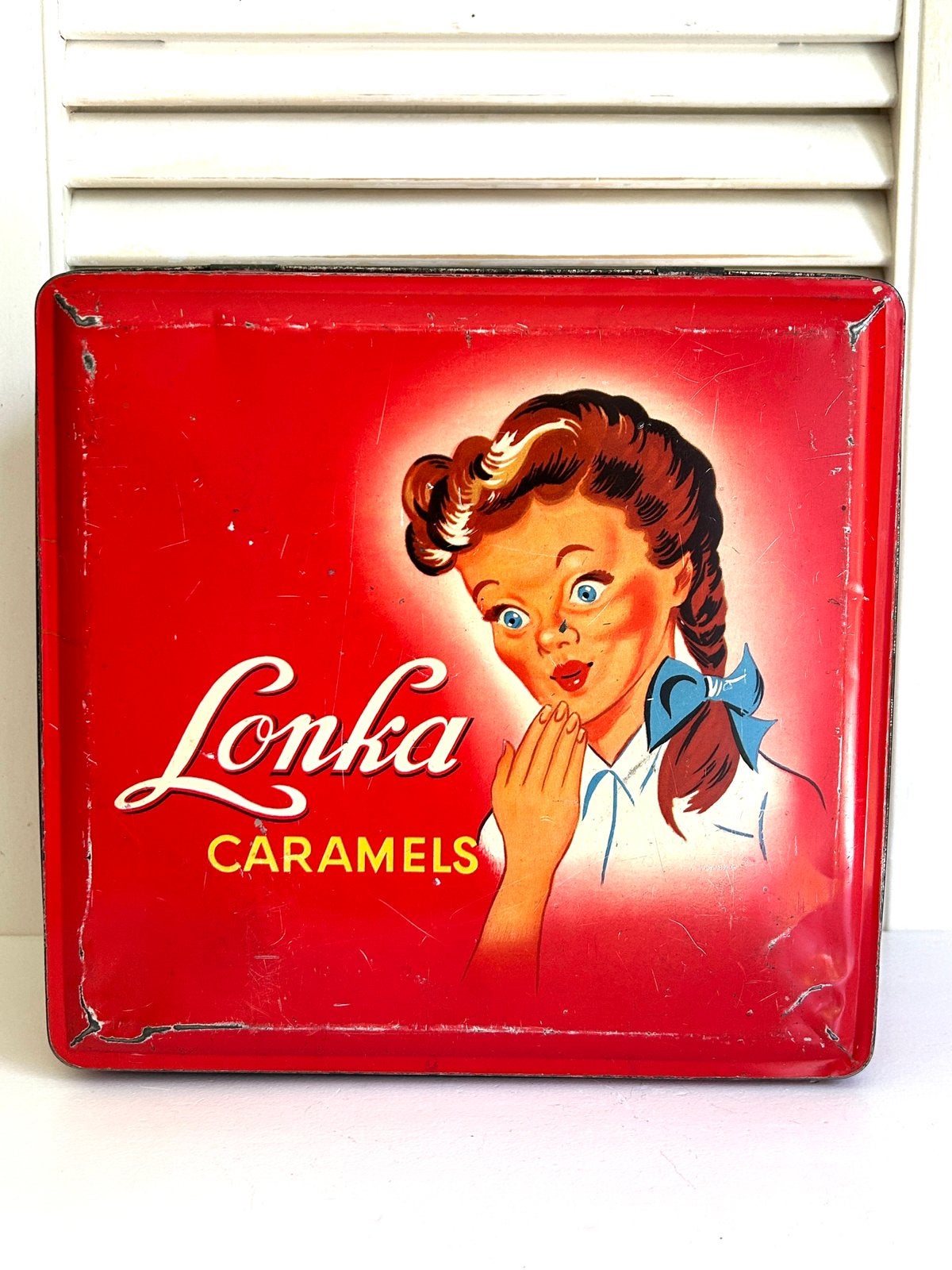 Vintage Lonka blik rood, Verzamelen, Blikken, Ophalen, Gebruikt, Overige