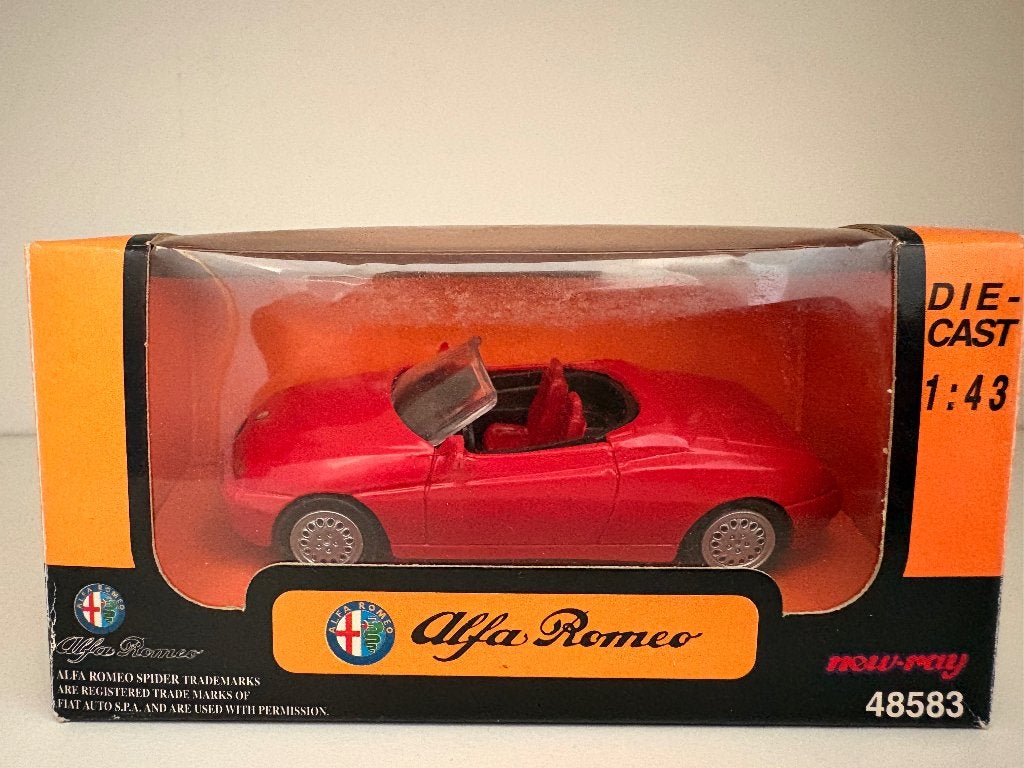 Modelauto Alfa Romeo spider, Ophalen of Verzenden, Zo goed als nieuw, Auto, Overige merken