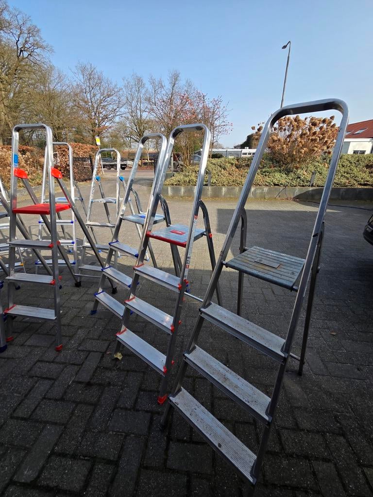 Diverse Trappen en Ladders - Gebruikt maar Functioneel, Ophalen, Gebruikt, Ladder, Opvouwbaar of Inschuifbaar