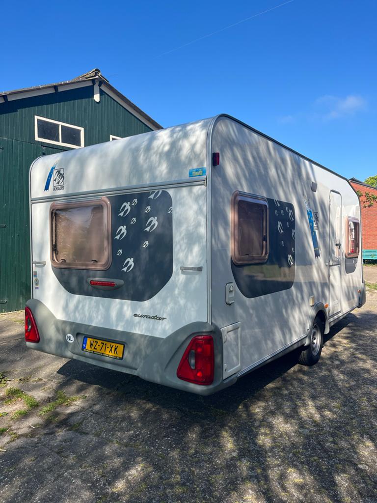 Knaus Eurostar 450 Caravan - Compleet met Isabella Voortent, Caravans en Kamperen, Caravans, Vast bed, Rondzit, Particulier, 5 tot 6 meter