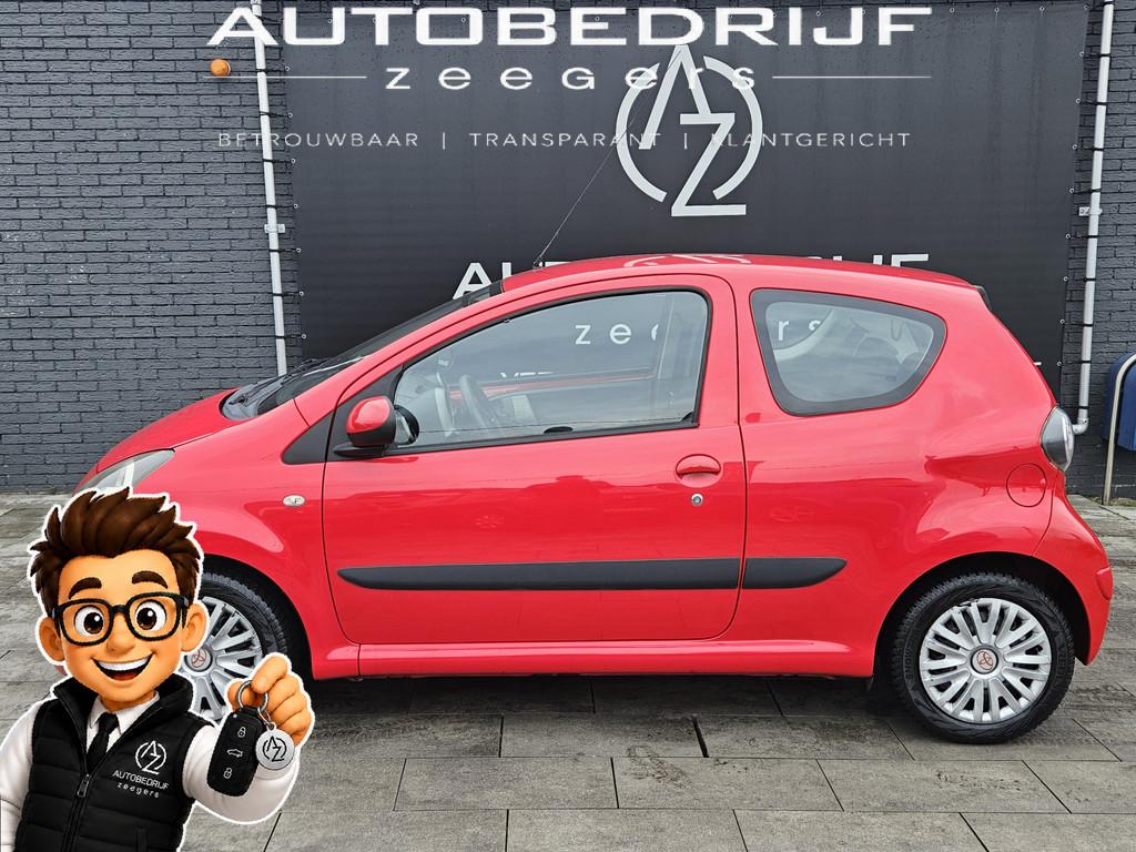 Toyota Aygo 1.0-12V Access *AC* (bj 2009), Voorwielaandrijving, Gebruikt, 4 stoelen, 68 pk