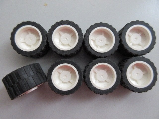 nr. 6890, 8 Wielen, 30285 velg + 30648 band, Kinderen en Baby's, Speelgoed | Duplo en Lego, Ophalen of Verzenden, Zo goed als nieuw