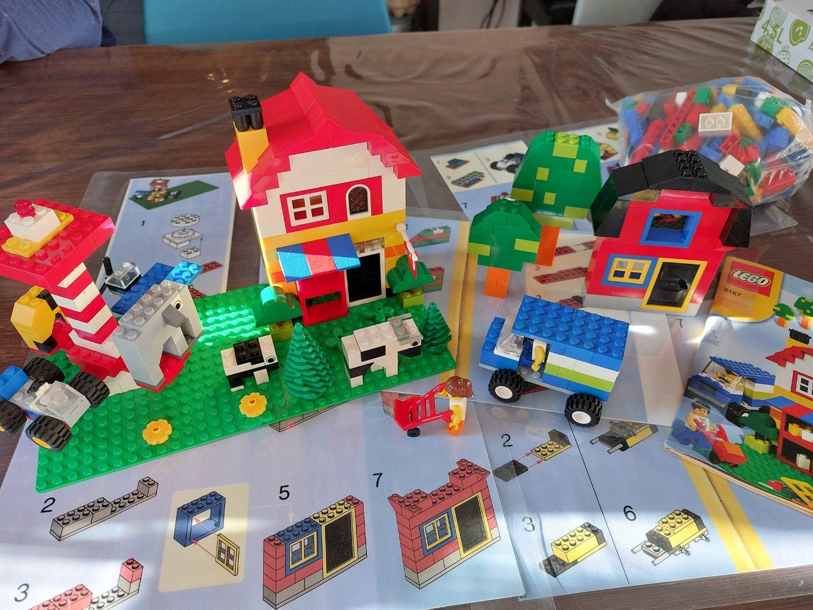 Te koop: LEGO set 6167, met huisjes, voertuigen en figuren, Inclusief minifiguren, Gebruikt, Lego, Ophalen of Verzenden