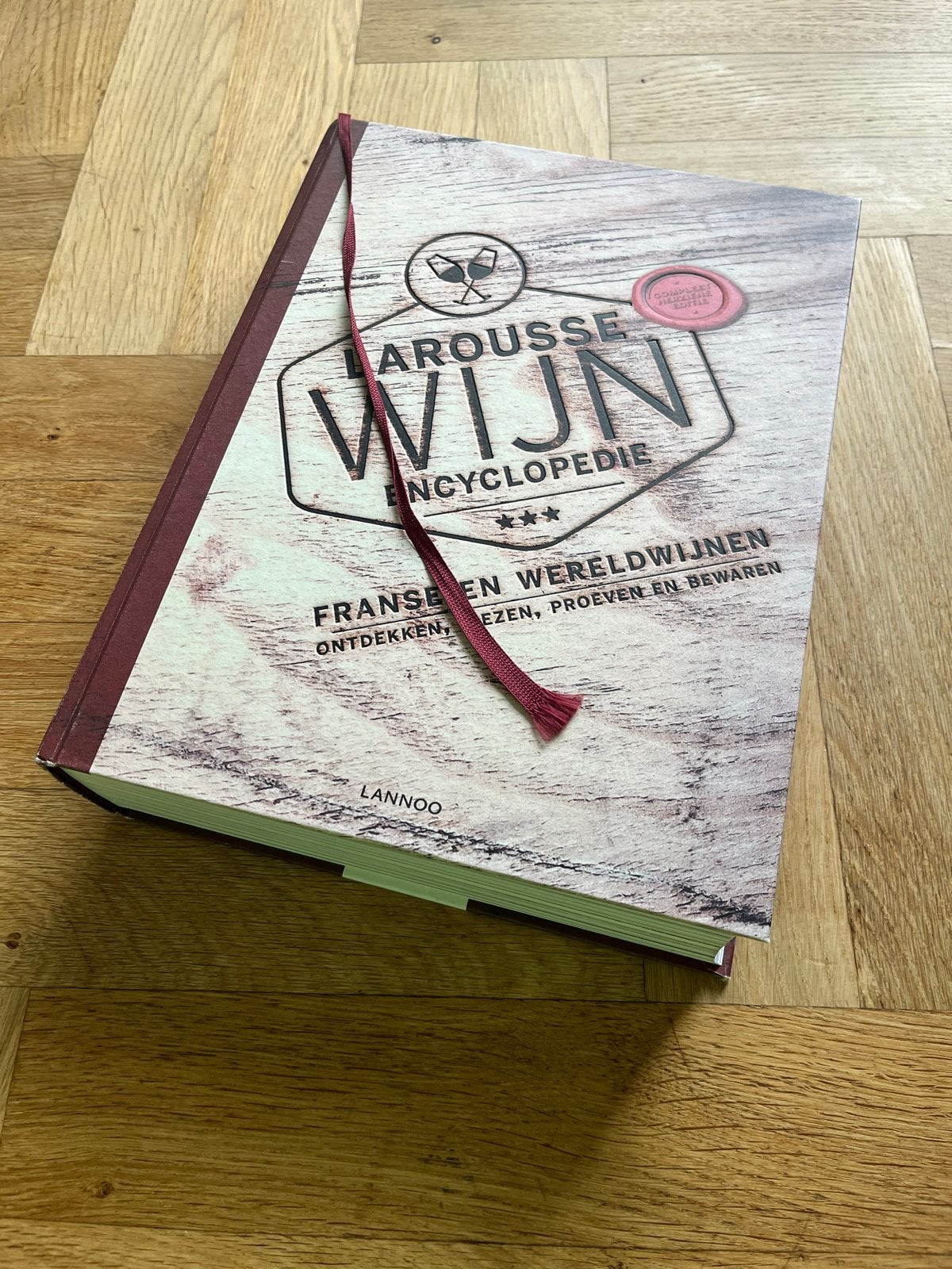 Larousse Wijn Encyclopedie - De Wijn Bijbel, Ophalen of Verzenden, Zo goed als nieuw, Overige onderwerpen