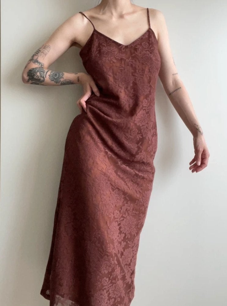 Rust red/burgundy lace midi/maxi cami size 38 dress, Kleding | Dames, Maat 38/40 (M), Ophalen of Verzenden, Gedragen, Hennes Collection