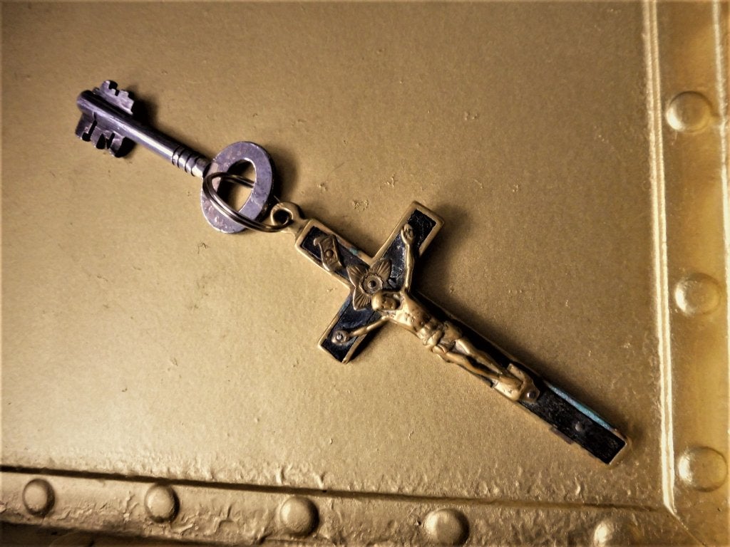 Gouden tabernakel kluis / sacramentshuis met kelk bladgoud, Antiek en Kunst, Antiek | Religie, Ophalen