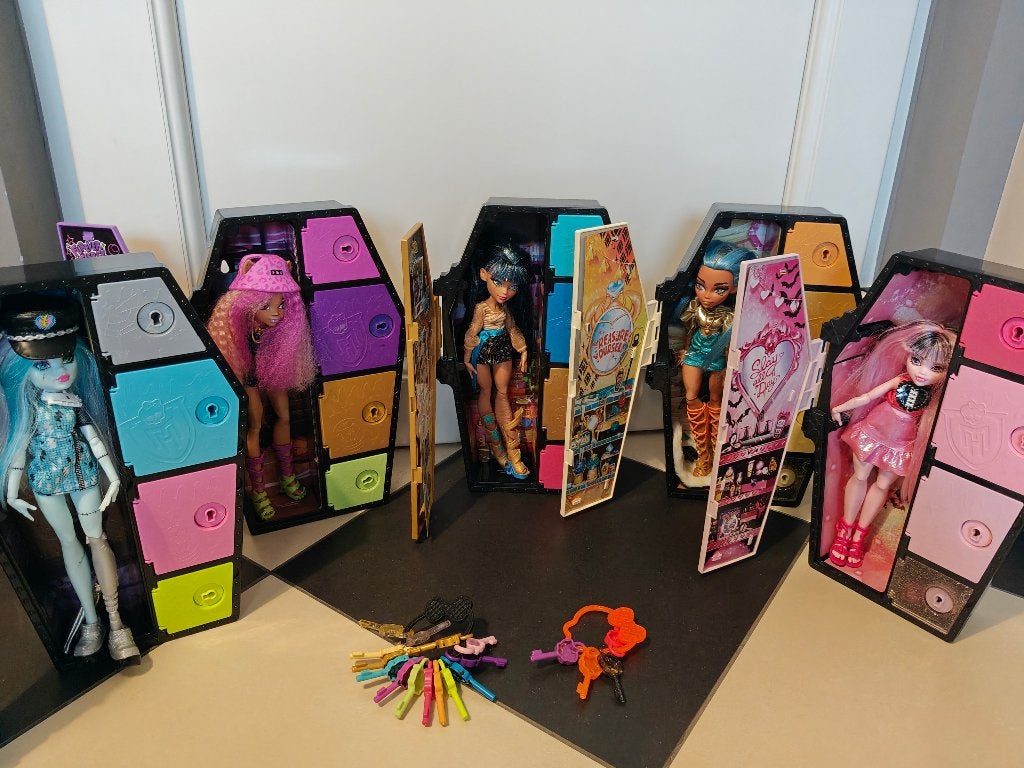 Verzameling van 5 Monster High Poppen incl. accessoires, Ophalen of Verzenden, Zo goed als nieuw, Overige typen