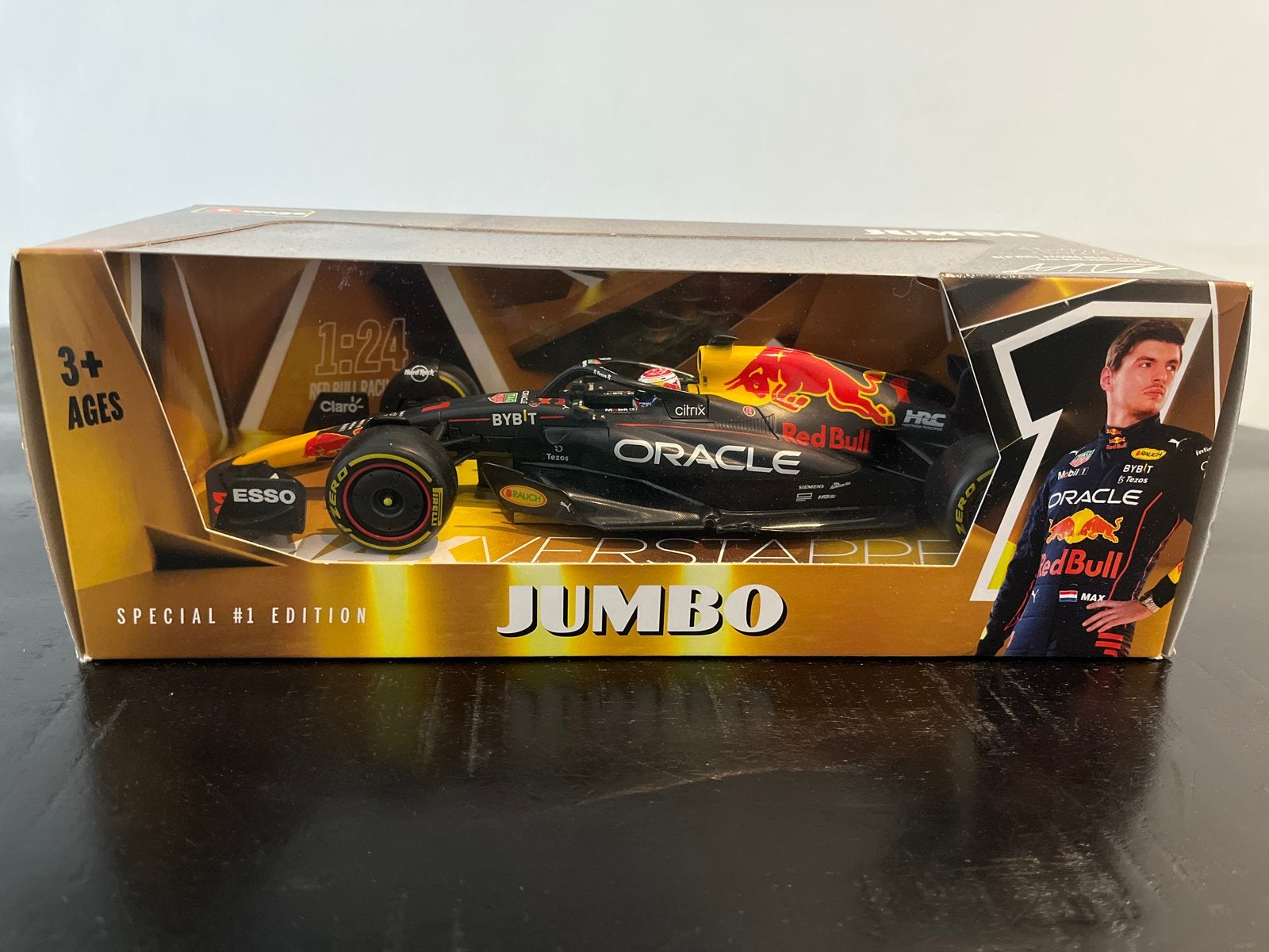 Max Verstappen Red Bull F1 modelauto 1:24 Jumbo editie, Ophalen of Verzenden, Zo goed als nieuw, Auto, Bburago