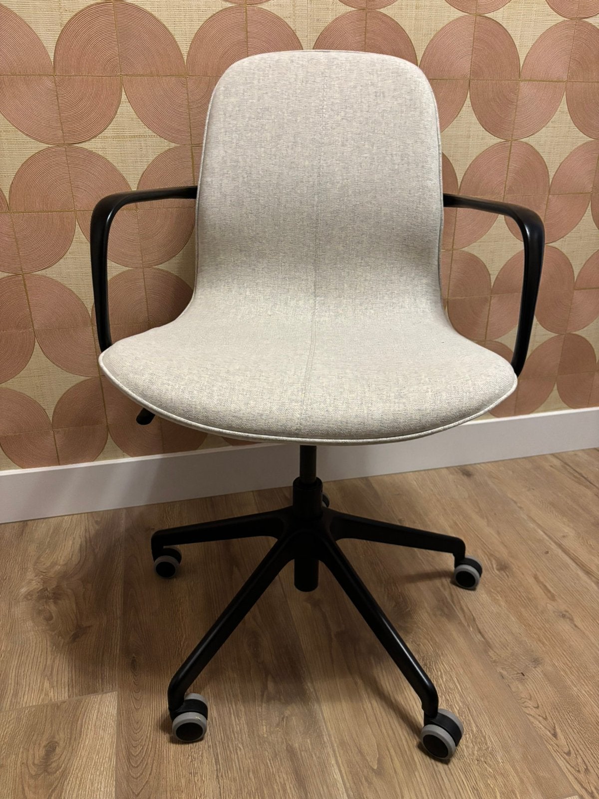 Ikea bureaustoel Langfjall grijs/beige, Ophalen, Zo goed als nieuw, Grijs