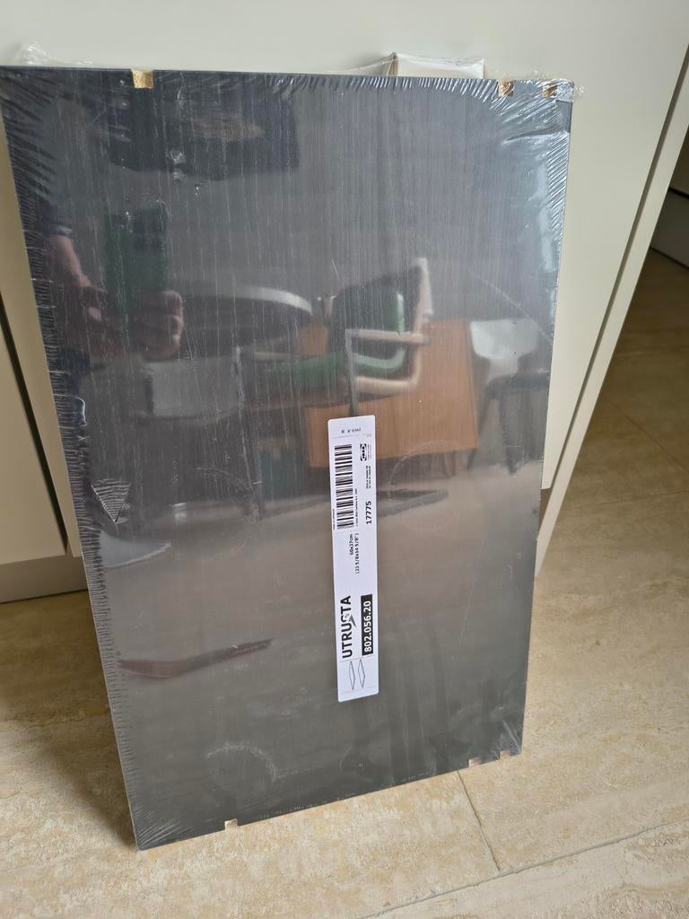 2x 2stuks Utrusta planken IKEA 60X37, Huis en Inrichting, Keuken | Keukenelementen, Zwart, Nieuw, Minder dan 100 cm, 25 tot 50 cm
