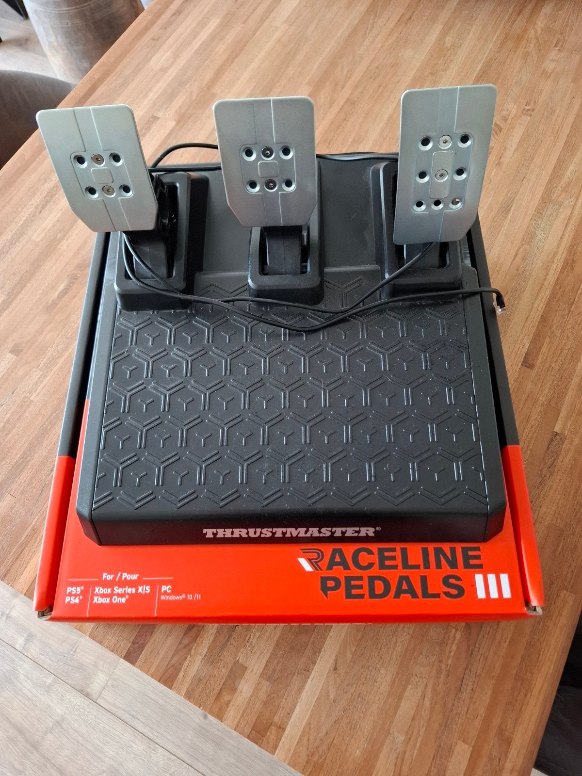 Thrustmaster simrace pedalen, Spelcomputers en Games, Thrustmaster, Ophalen of Verzenden, Zo goed als nieuw