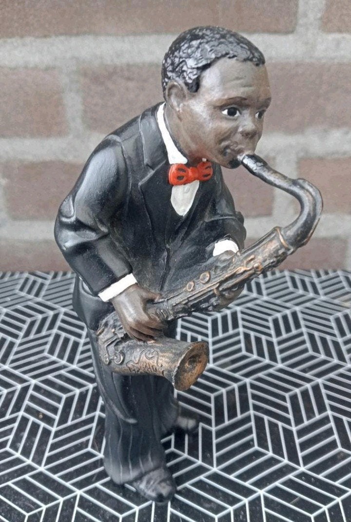 Vintage beeldje jazzmuzikant met saxofoon 16cm, Verzamelen, Beelden en Beeldjes, Ophalen, Zo goed als nieuw, Dier
