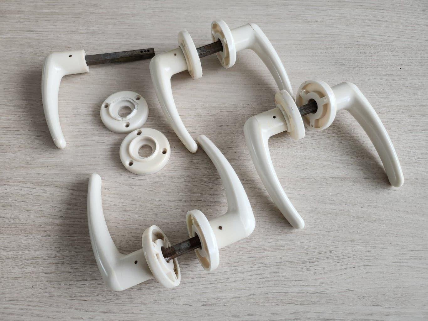 Vintage Crème Witte Deurklinken Jaren 60/70 - Kunststof, Kunststof, Gebruikt, Binnendeur, Minder dan 200 cm