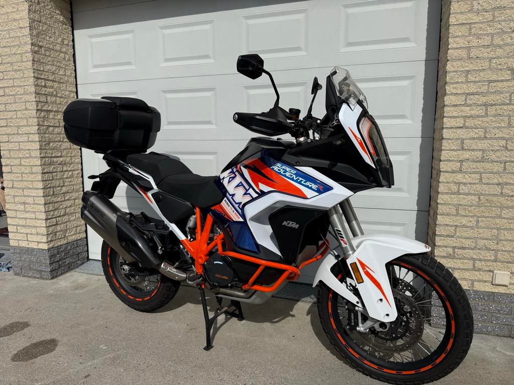 KTM 1290 Super Adventure R 2022, Motoren, Motoren | KTM, 2 cilinders, Handvatverwarming, Motorrijbewijs A, Gebruikt