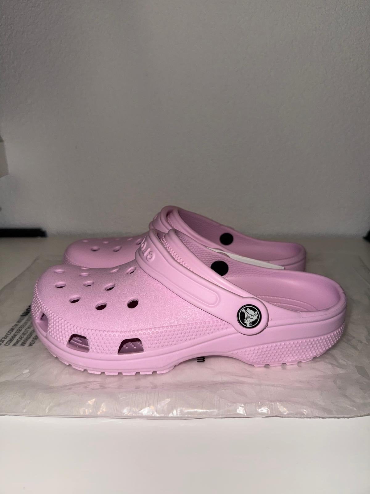 Nieuwe Roze Crocs Classic Clogs Maat 38-39, Verzenden, Nieuw, Roze, Slippers