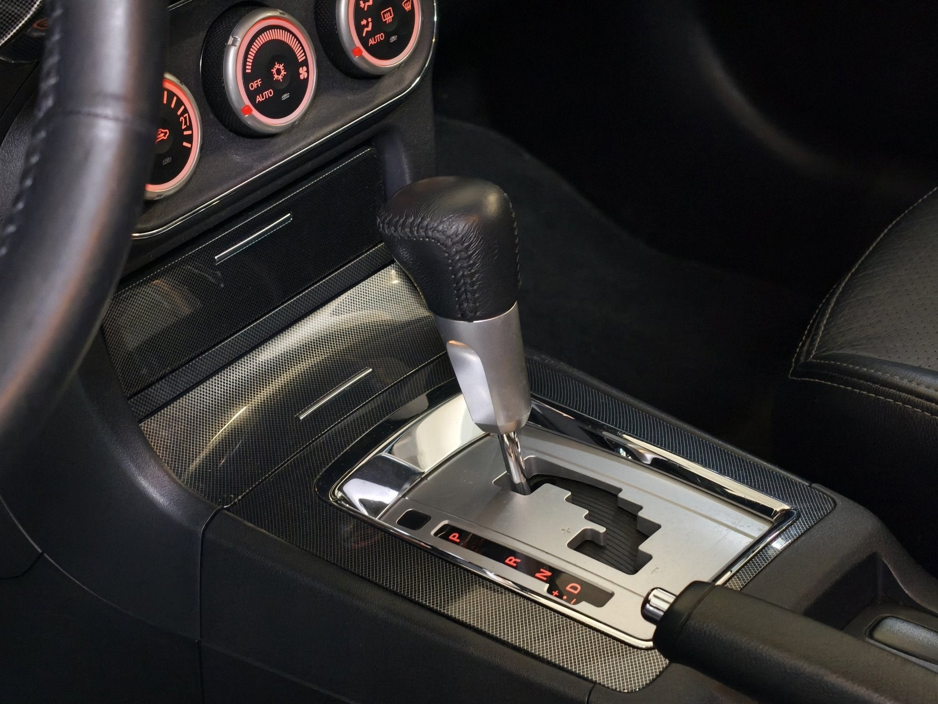 Mitsubishi Lancer Sportback 1.8 Instyle Automaat 100% onderh, Gebruikt, Zwart, Blauw, Leder