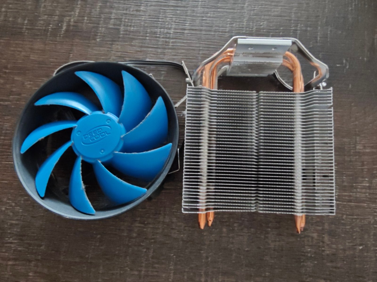 DeepCool CPU Koeler met Blauwe Ventilator, Ophalen of Verzenden, Gebruikt, Luchtkoeling
