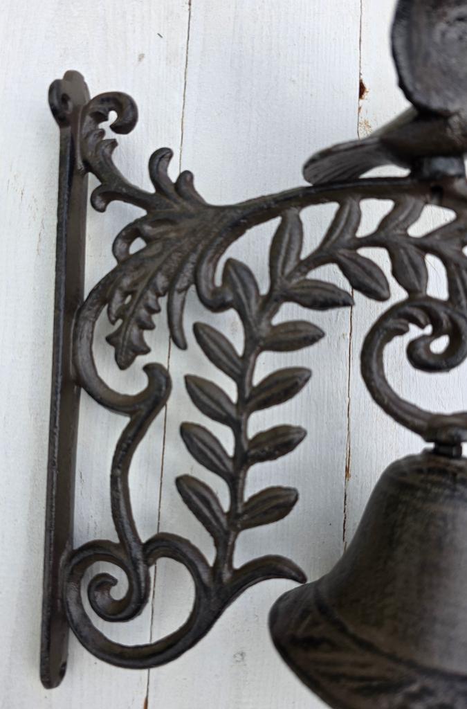 DEURBEL / VOGEL MET UITSLAANDE VLEUGELS / gietijzer, Tuin en Terras, Tuinwanddecoratie, Nieuw, Info@huisentuindecoratiemarie.nl