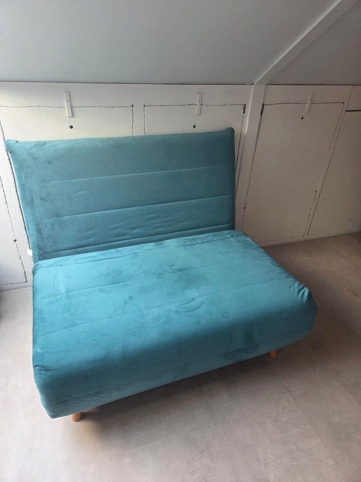 Turquoise slaapbank/bedbank - Zo goed als nieuw, Ophalen, Eenpersoons, Blauw, Zo goed als nieuw