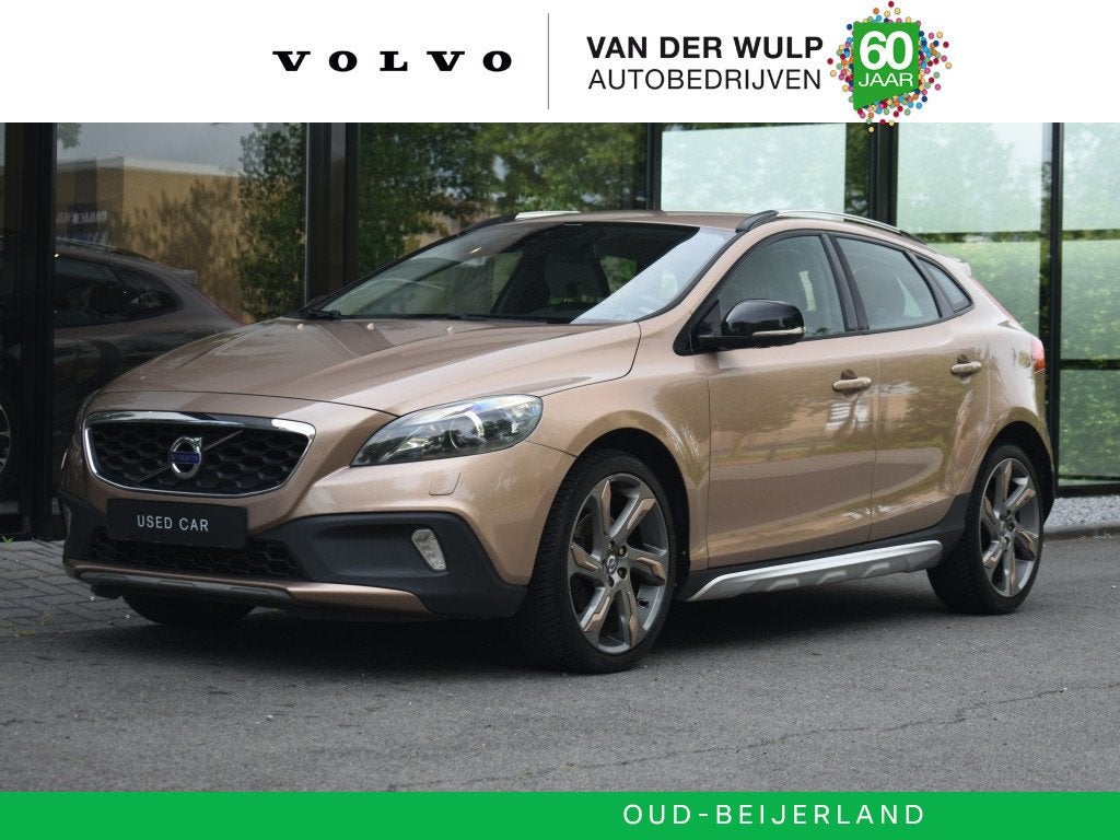 Volvo V40 Cross Country T4 180pk AUT. Summum | Stoelverwarmi, Auto's, 4 cilinders, Bedrijf, V40, 1500 kg