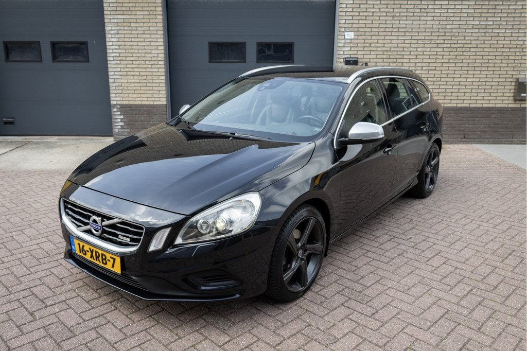 Volvo V60 1.6 T4 R Design Automaat leder (bj 2013), Auto's, Gebruikt, 4 cilinders, Automatische klimaatregeling, 179 pk