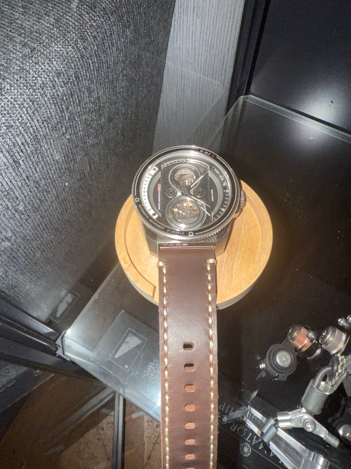 Tacs Horloge - Uniek Design met Automatisch Uurwerk, Leer, Staal, Polshorloge, Zo goed als nieuw