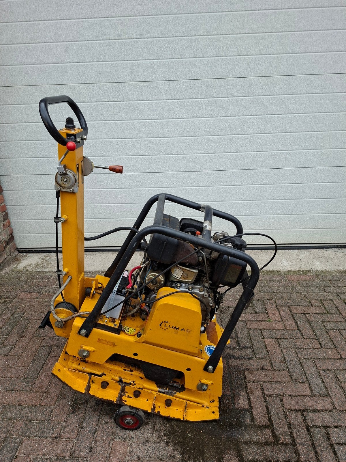 Lumag RP-160DE Diesel Trilplaat - Elektrisch Gestart, Ophalen