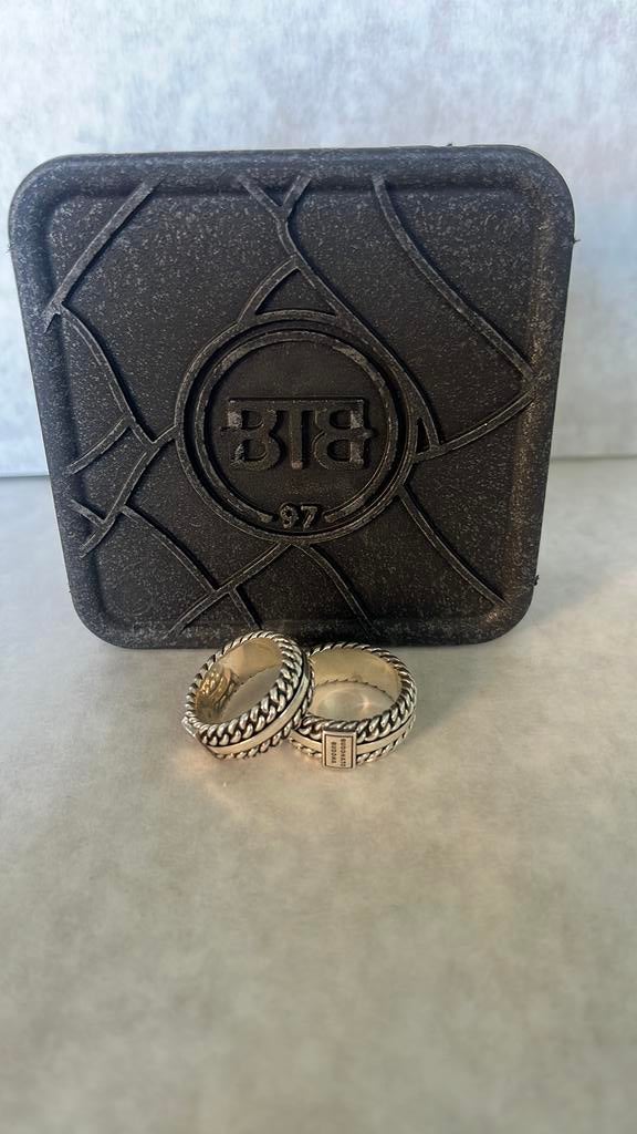 Buddha to buddha chain texture ring, Ophalen of Verzenden, Zo goed als nieuw, 17 tot 18, Dame of Heer