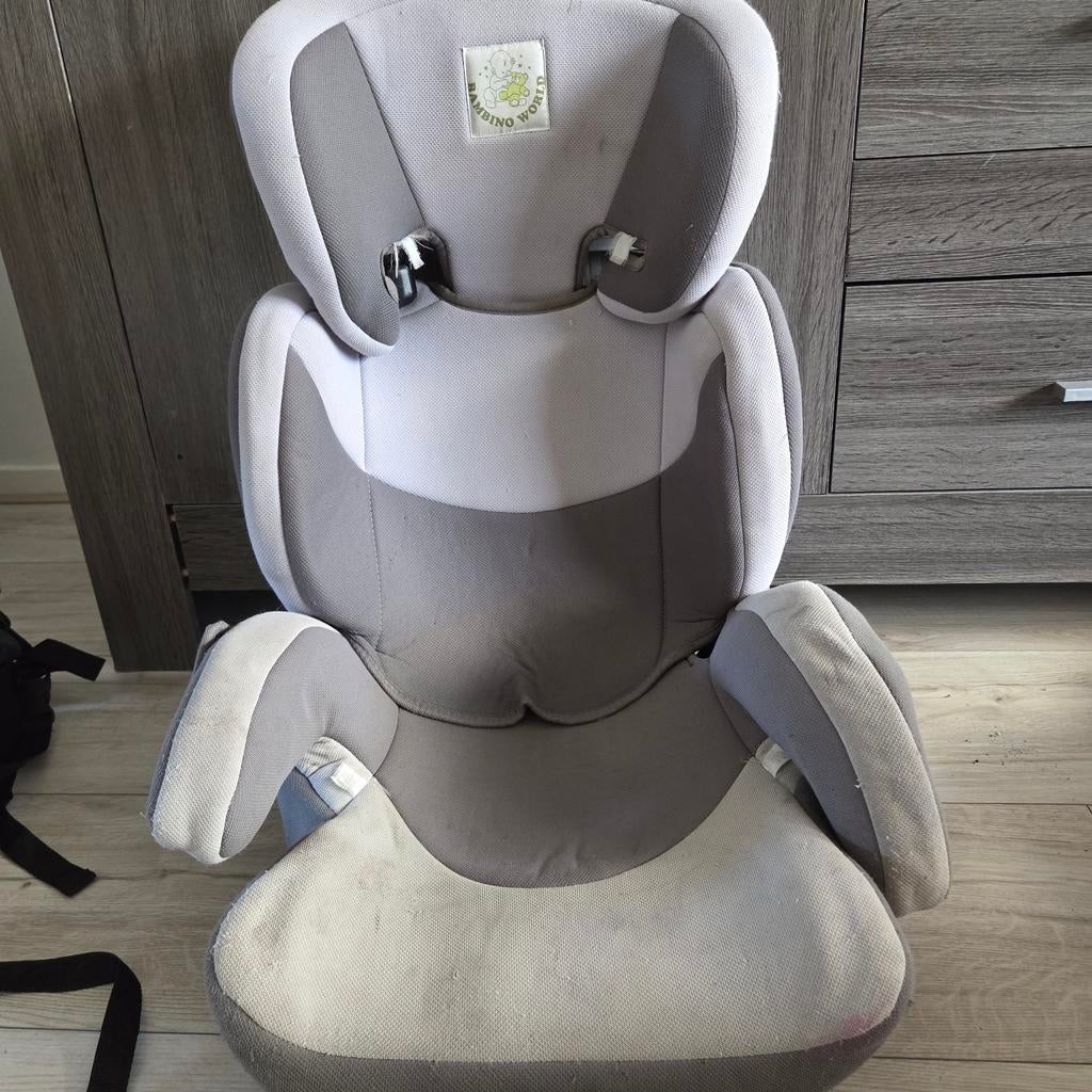 Bambino World autostoel - Grijs/Wit, Kinderen en Baby's, Autostoeltjes, Gebruikt, Overige merken, 9 t/m 36 kg, Autogordel, Zijbescherming