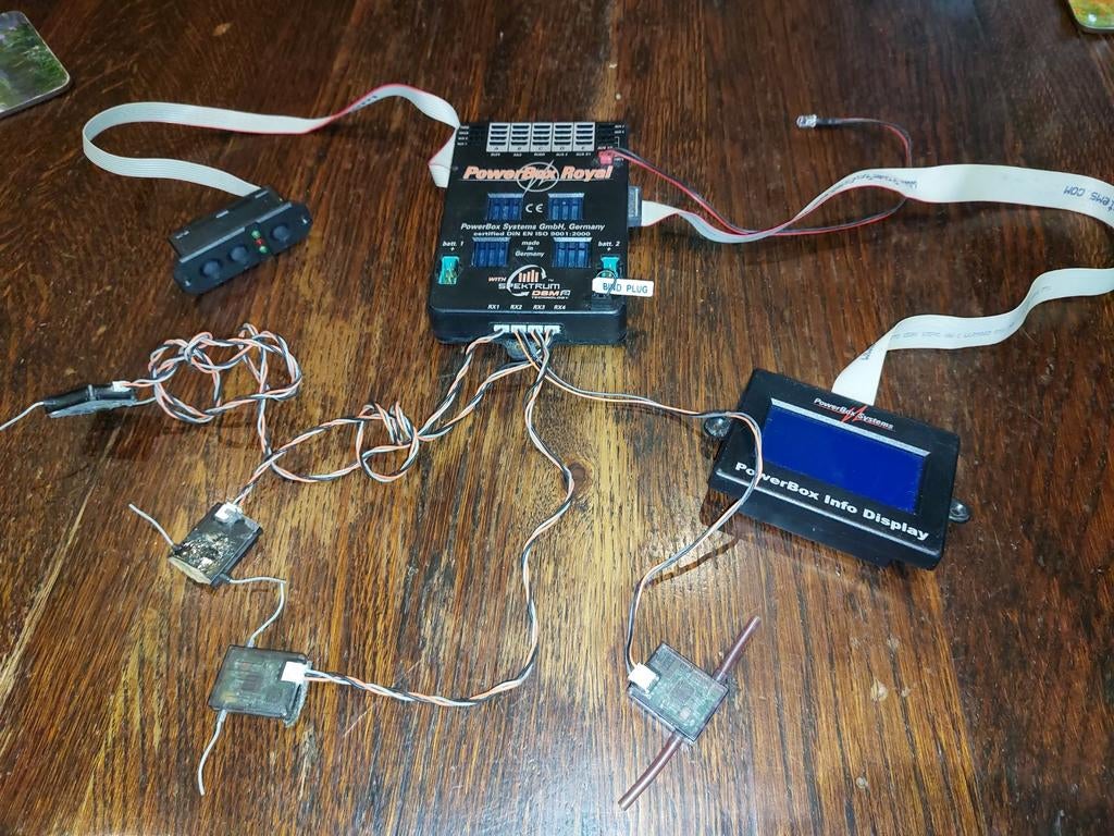 Te koop powerbox Royal . Spektrum, Ophalen of Verzenden