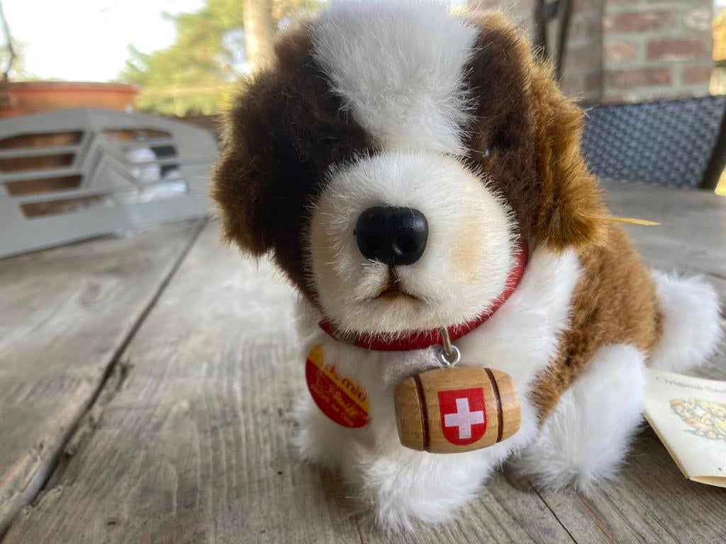 Steiff hondje BERNIE oud maar in uitstekende nieuwstaat!!, Antiek en Kunst, Verzenden