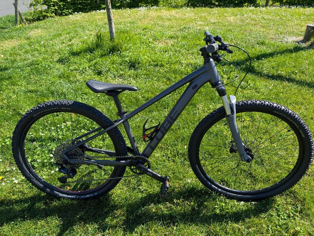 Hardtail: Cube attention SL maat xs, Fietsen en Brommers, Hardtail, 49 tot 53 cm, Zo goed als nieuw, Schijfrem