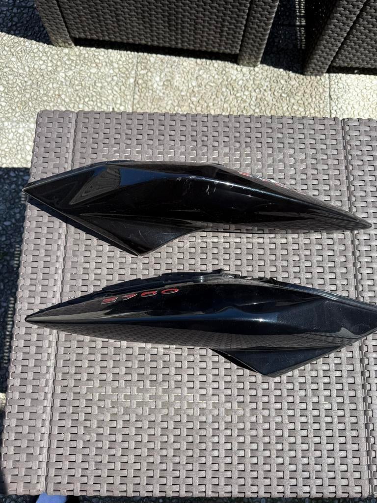 Bobine kawasaki z750 2010 + set achterkappen kawasaki z750, Ophalen of Verzenden